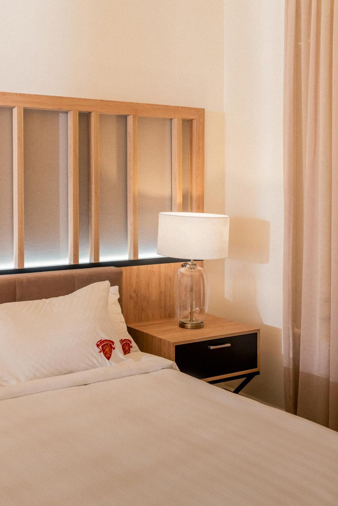 Hotel Saint Georges Beirut Al Marfa' Экстерьер фото
