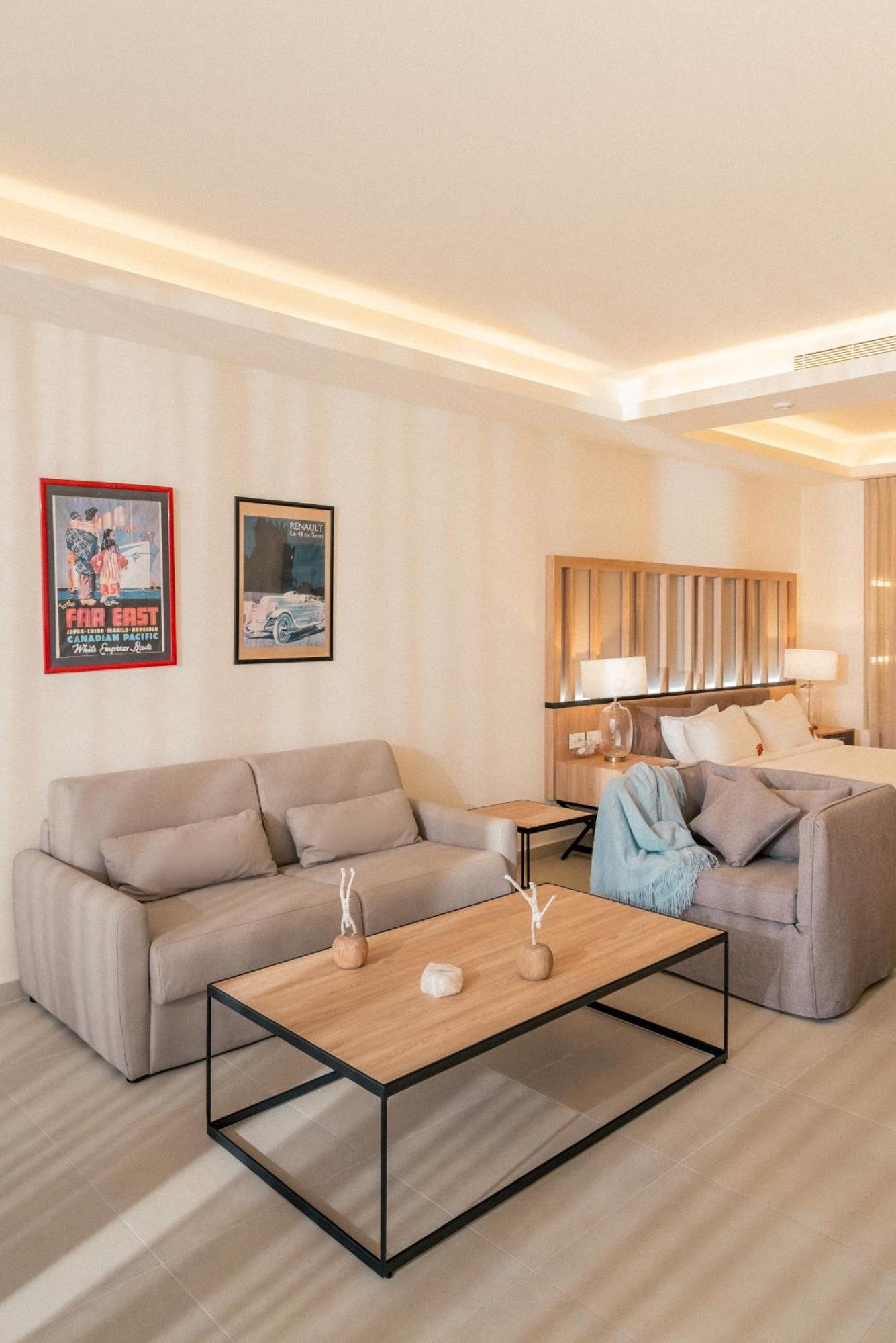 Hotel Saint Georges Beirut Al Marfa' Экстерьер фото